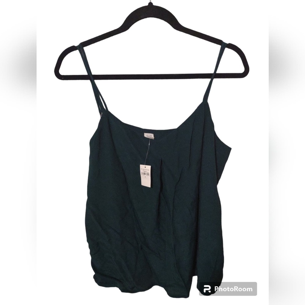 Hunter Green Gap double‎ strap Cami going green 100 percent Rayon Size Sm…